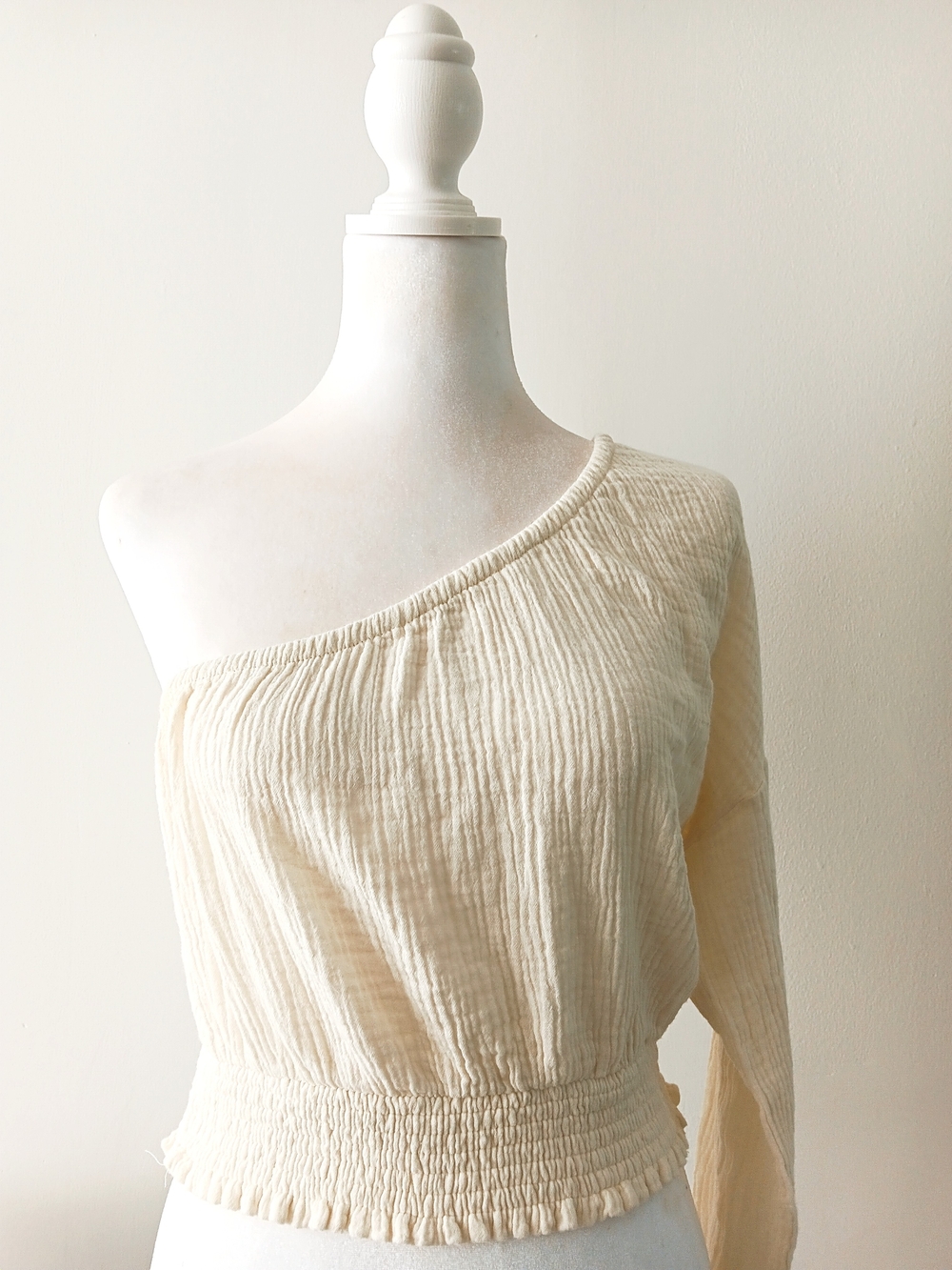 Pink Lily Cream One Shoulder Gauze Cotton Crinkle Textured Smocked Crop Top S